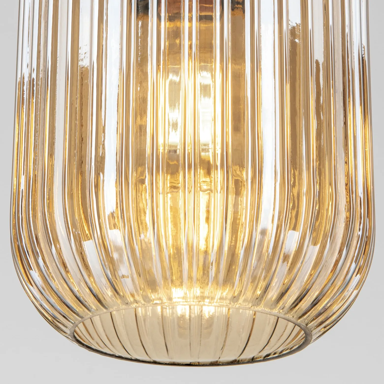 Pendelleuchte Carneval, altmessing/amber, Ø 14 cm, Glas