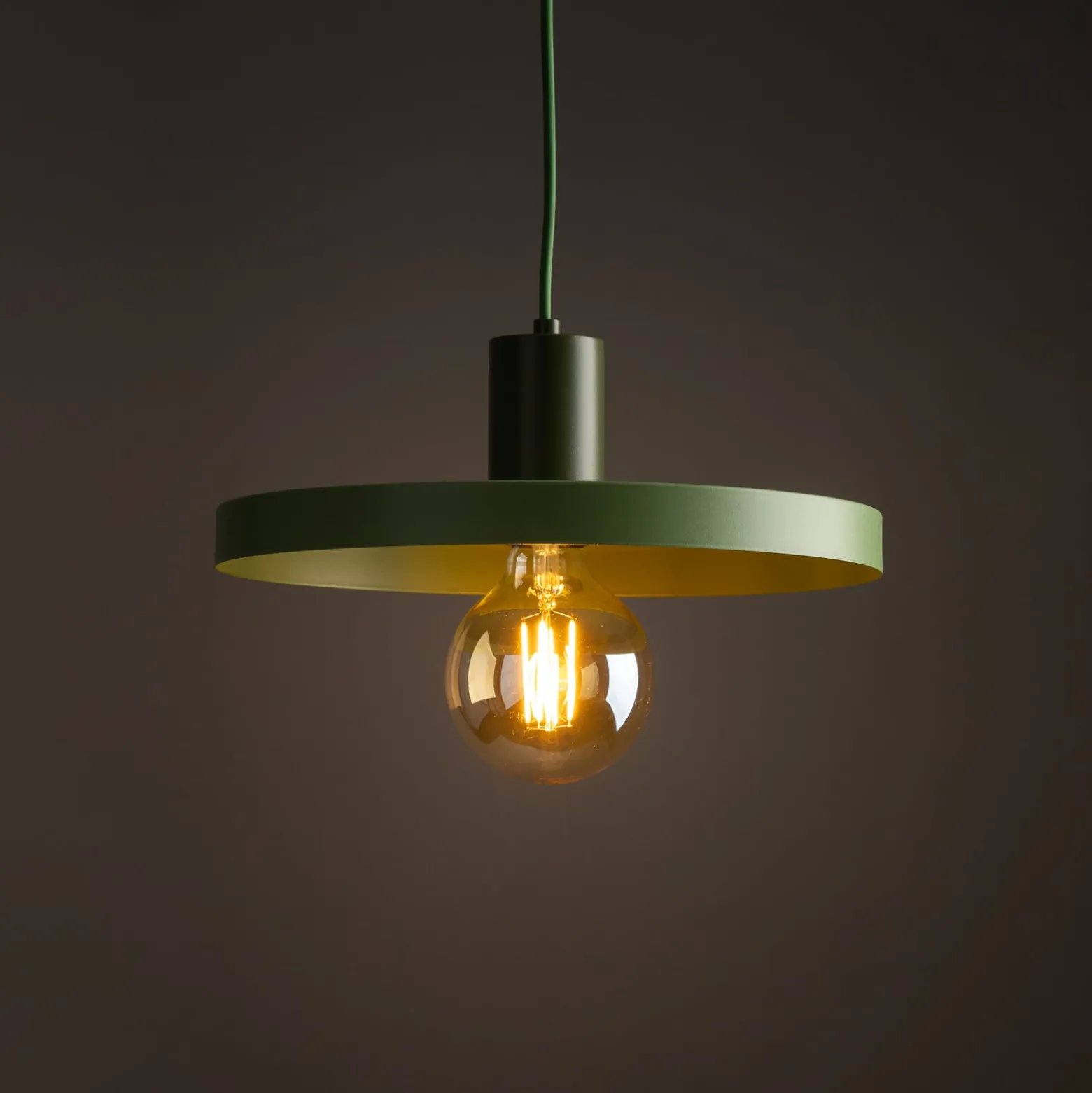 Pendelleuchte Sila, grün, Metall, Ø 30 cm, E27