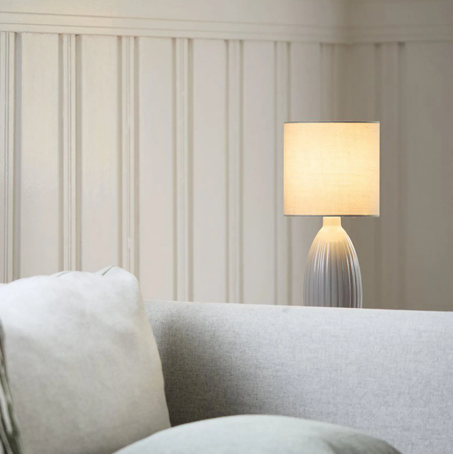 PR Home Tischlampe Uno, hellgrau, Höhe 47 cm, Textil/Keramik