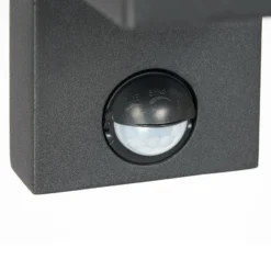 Prios Außenwandleuchte Tetje, schwarz, eckig, Sensor