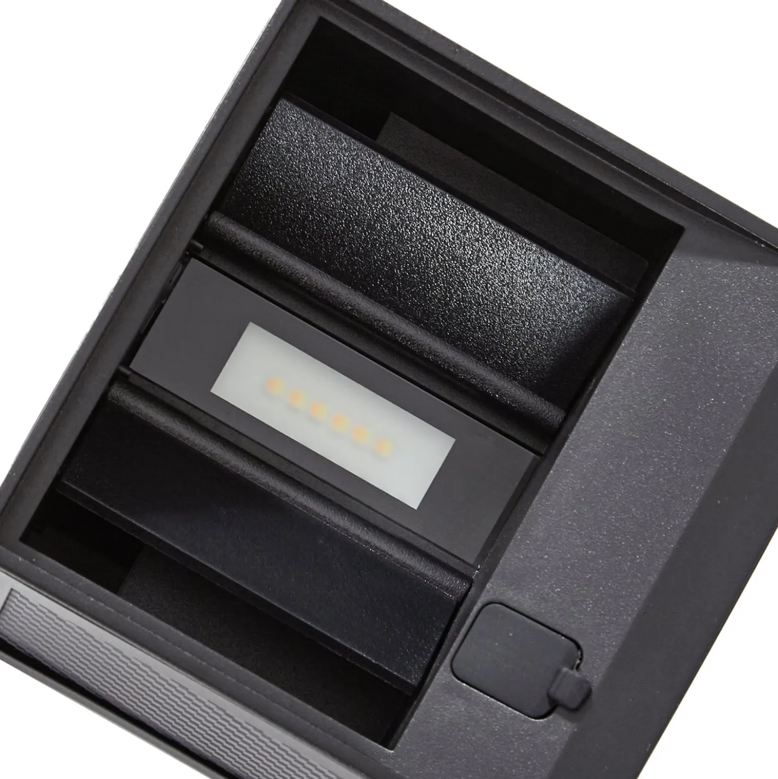 Prios LED-Solarwandleuchte Avvin, schwarz, Würfel, Sensor