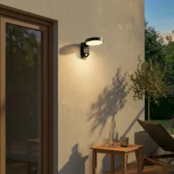 Prios LED-Solar-Wandleuchte Tarlson, rund, anthrazit, Sensor