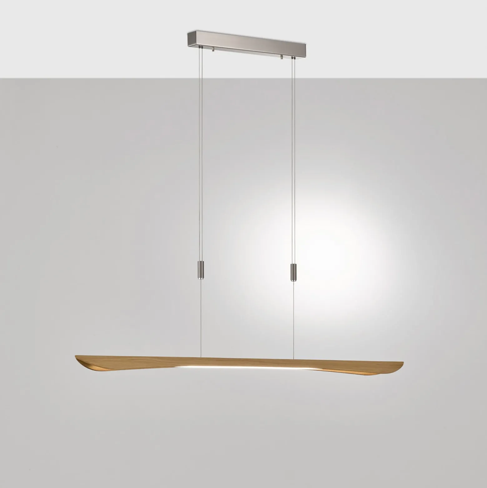 Quitani LED-Pendellampe Hiba, eiche natur, Länge 148 cm