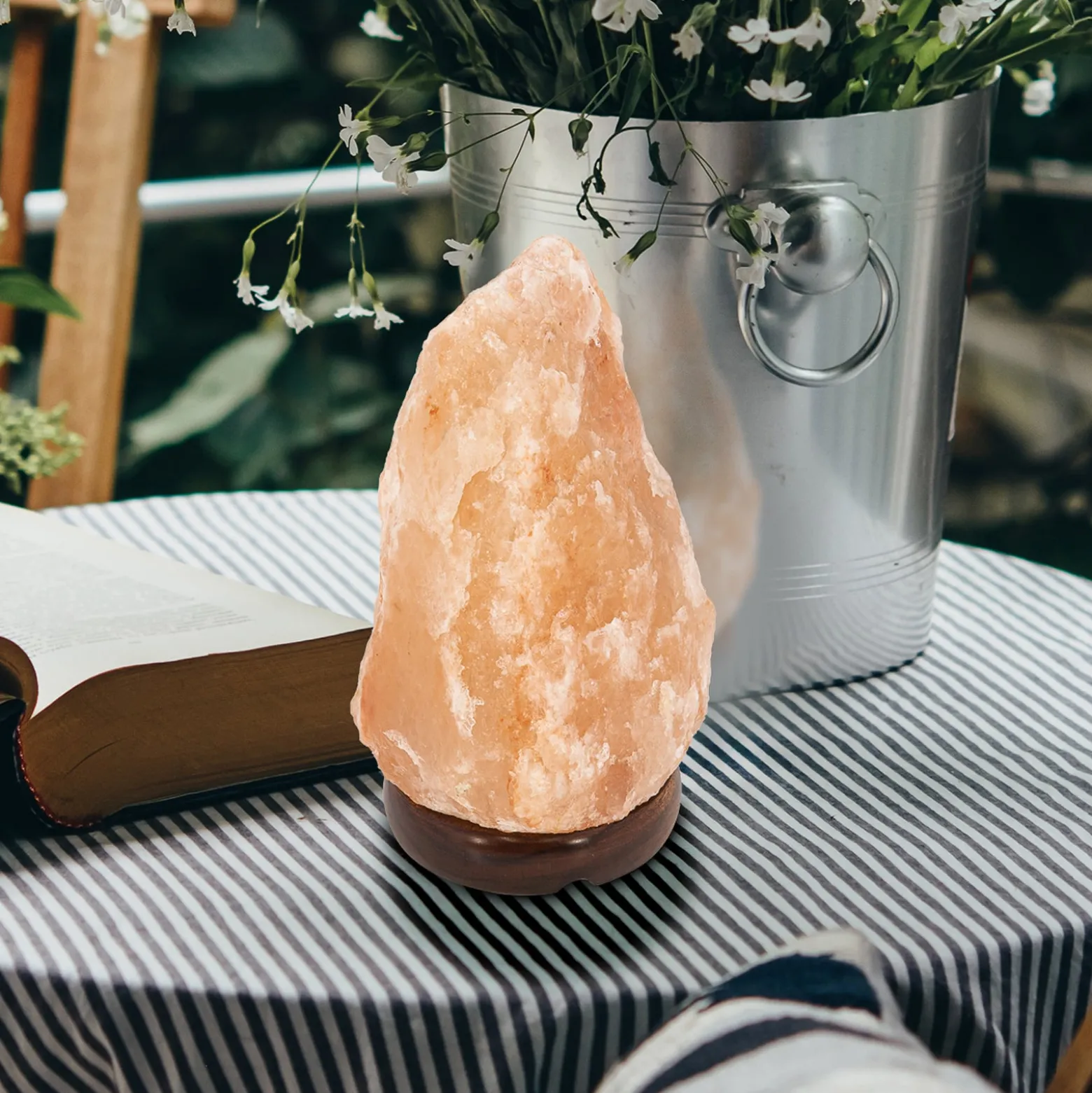 Salzkristall-Tischlampe Stone, naturfarben