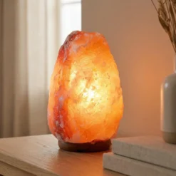 Salzleuchte Rock ohne Sockel, 2-3 kg, bernstein