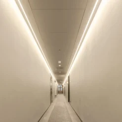 SLC LED-Strip Ultra Long iCC IP20 30m 240W 4.000K