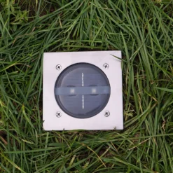 Solar-LED-Bodeneinbaustrahler Lugo, IP44, 10,5 x 10,5 cm