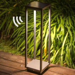 Solar-LED-Sockelleuchte Saura mit Bewegungsmelder