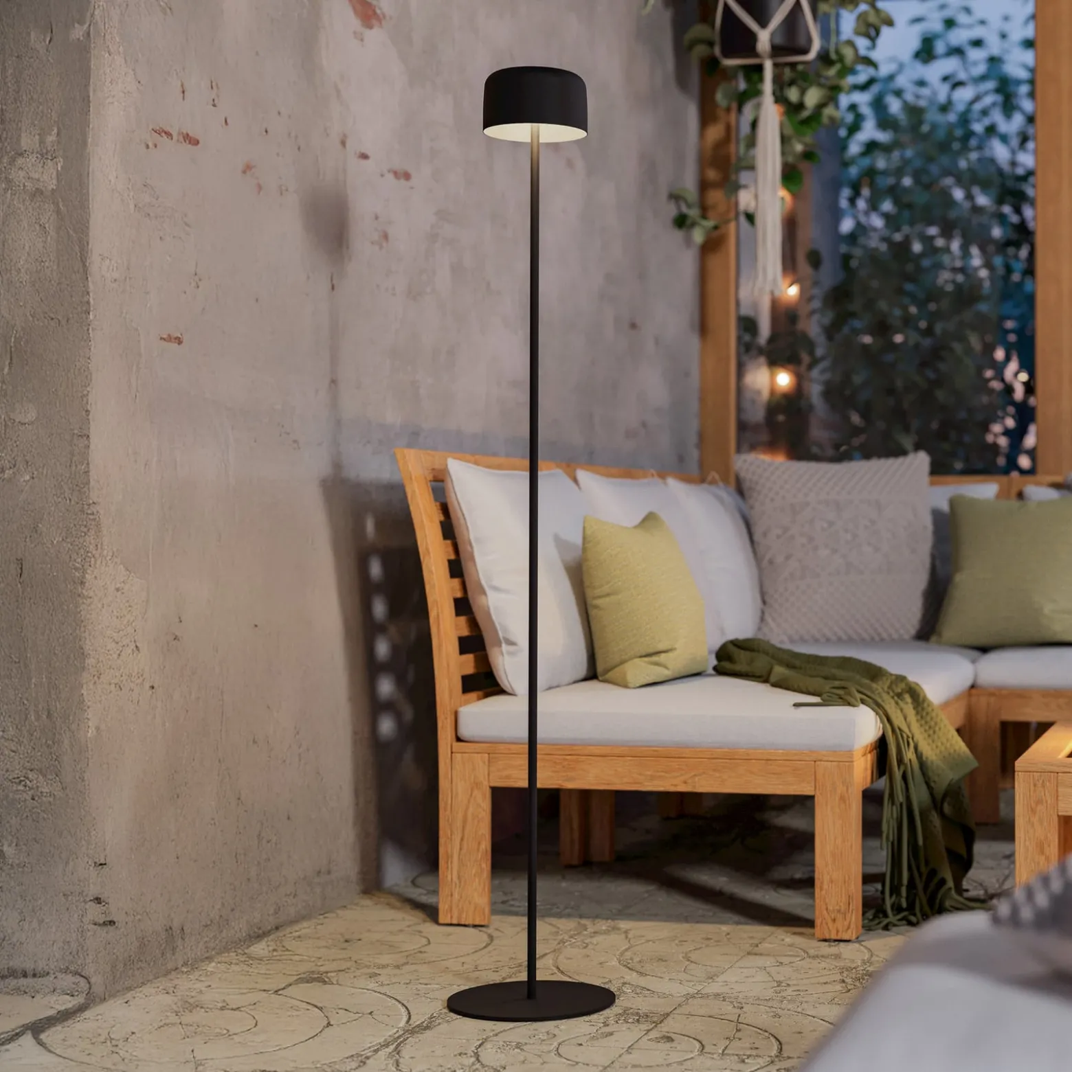 Solar-LED-Terrassenlampe Roccanova-L, schwarz, Höhe 120 cm