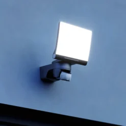 STEINEL Sensor-Außenstrahler XLED Home 2 XL S schwarz IP44