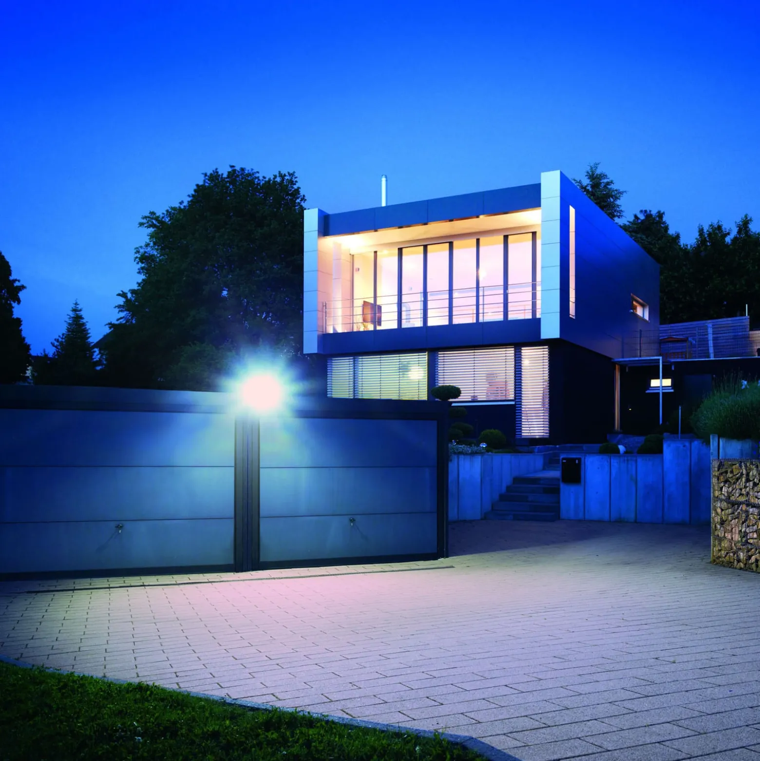 STEINEL XLED Pro 240 S Sensor-Strahler schwarz