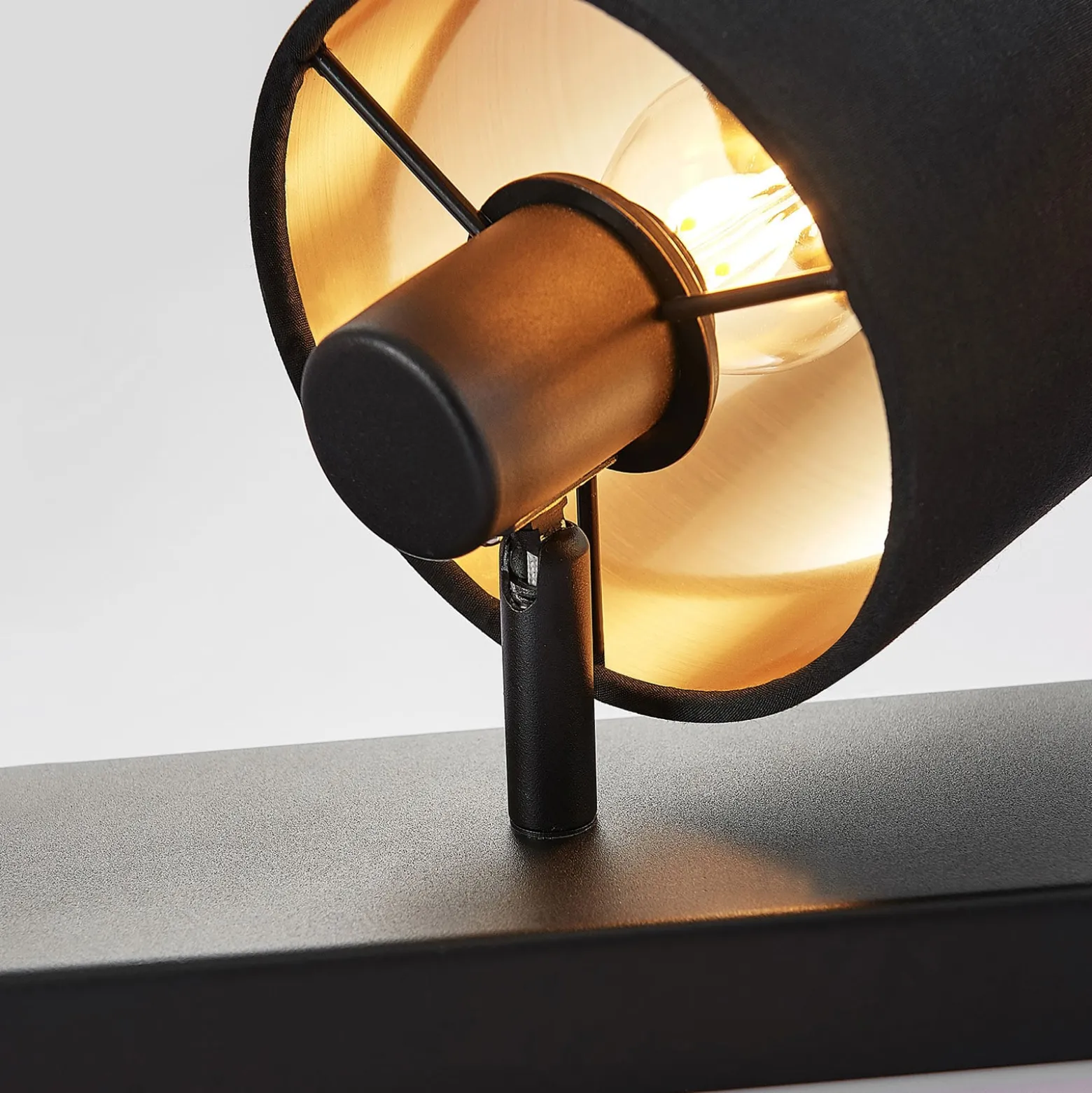 Stoff-Deckenlampe Vasilia in Schwarz-Gold, 4-fl.