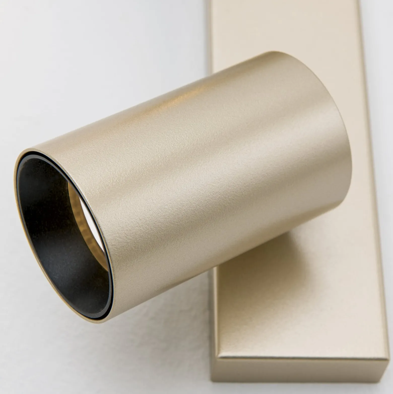 Strahler Sean, 2-flg., goldfarben, Metall, schwenkbar