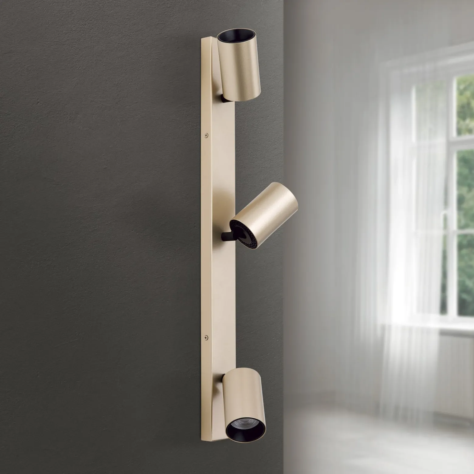 Strahler Sean, 3-flg., goldfarben, Metall, schwenkbar