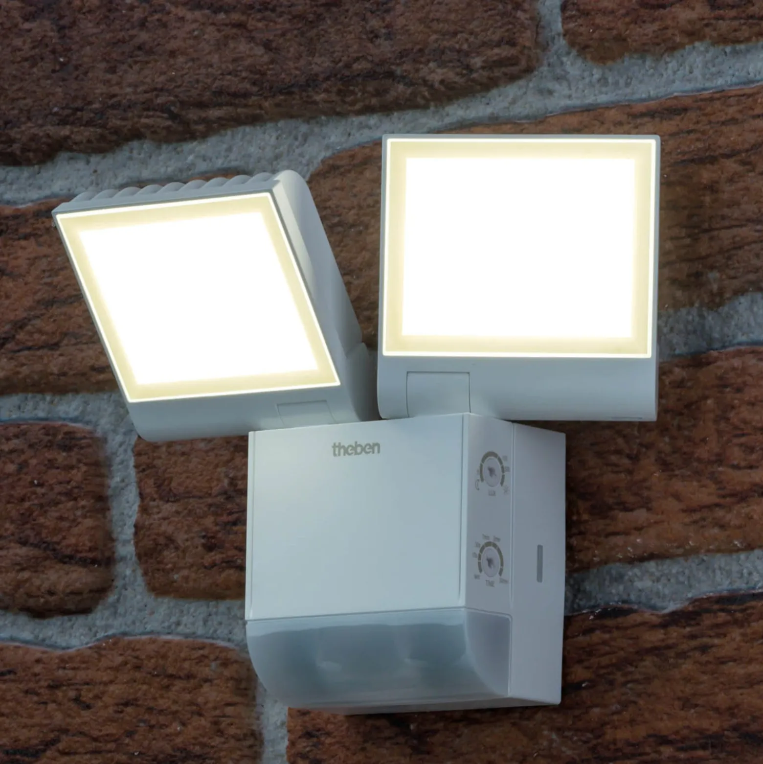 Theben LED-Außenwandleuchte theLeda S17-100, weiß, Sensor