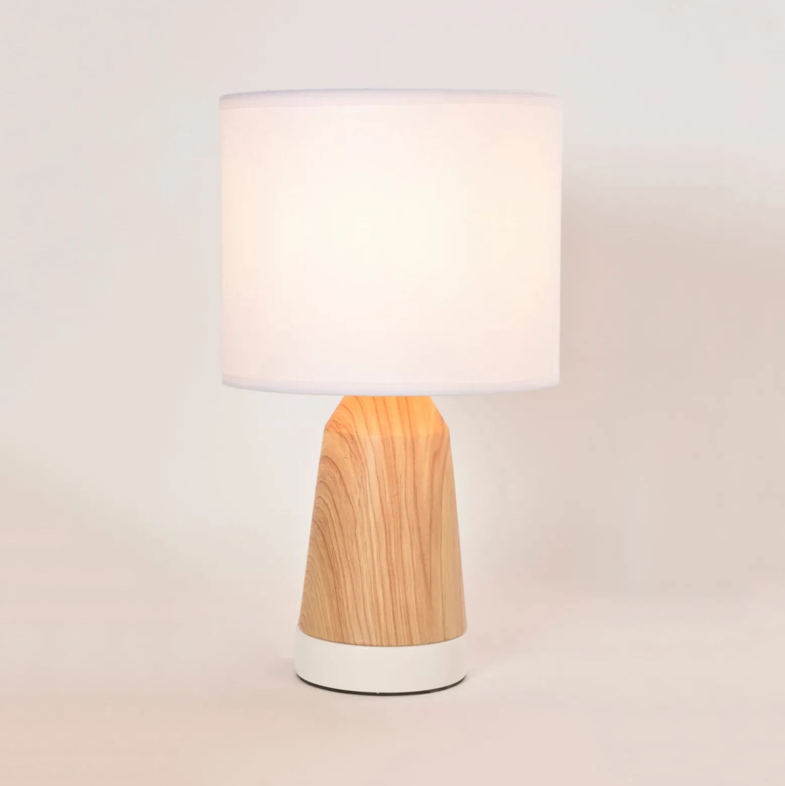 Tischlampe Baltik weiß/holz hell Höhe 33 cm Metall/Baumwolle