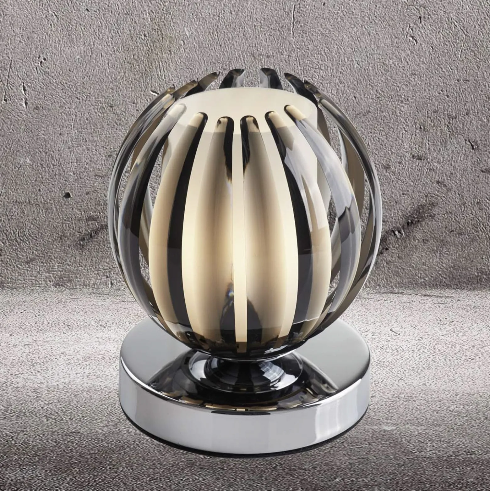Tischlampe Claw mit Touchfunktion, Schirm rauch