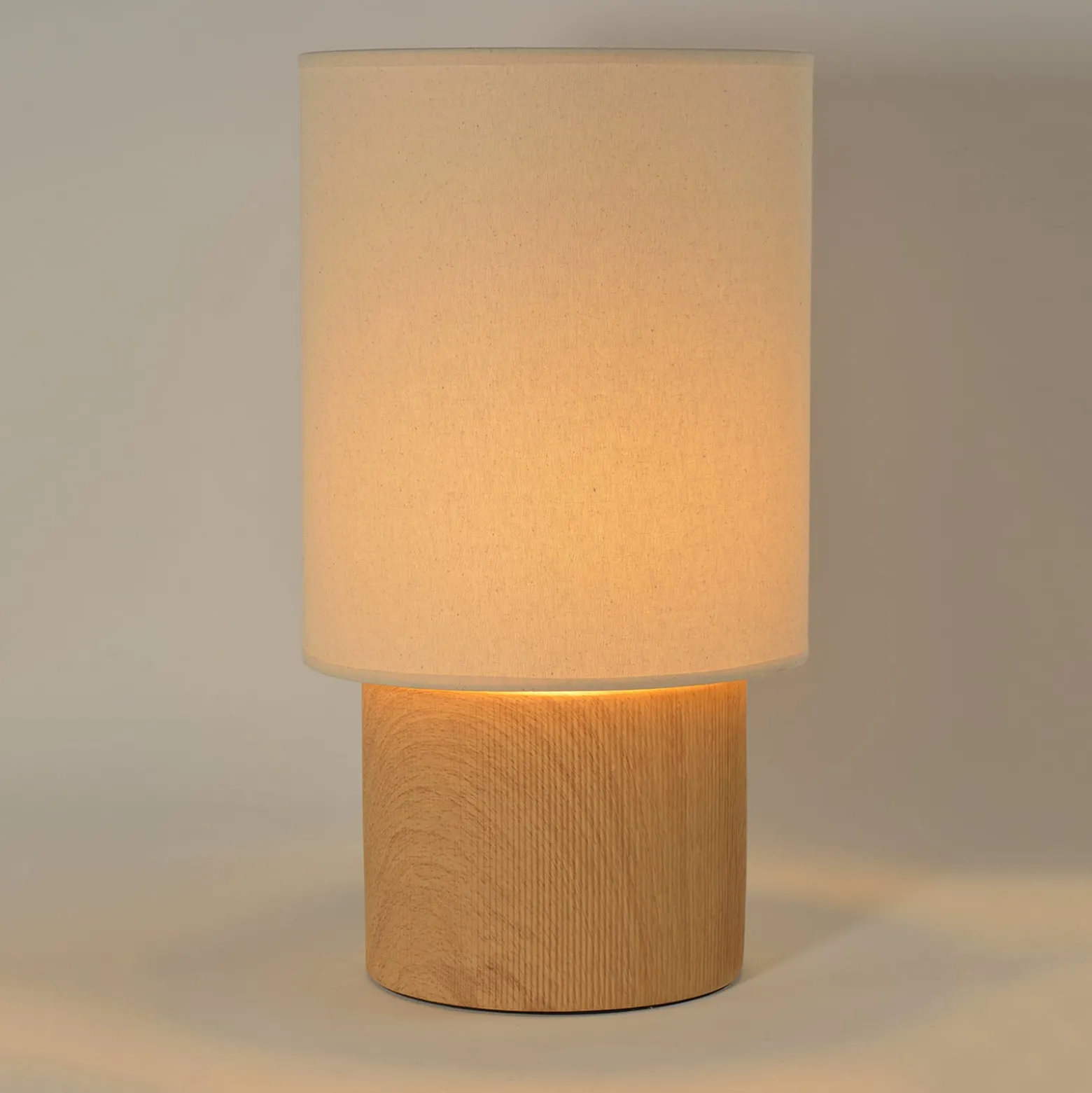 Tischlampe Rhodes, holz hell/beige, 51 cm, Leinen/Keramik