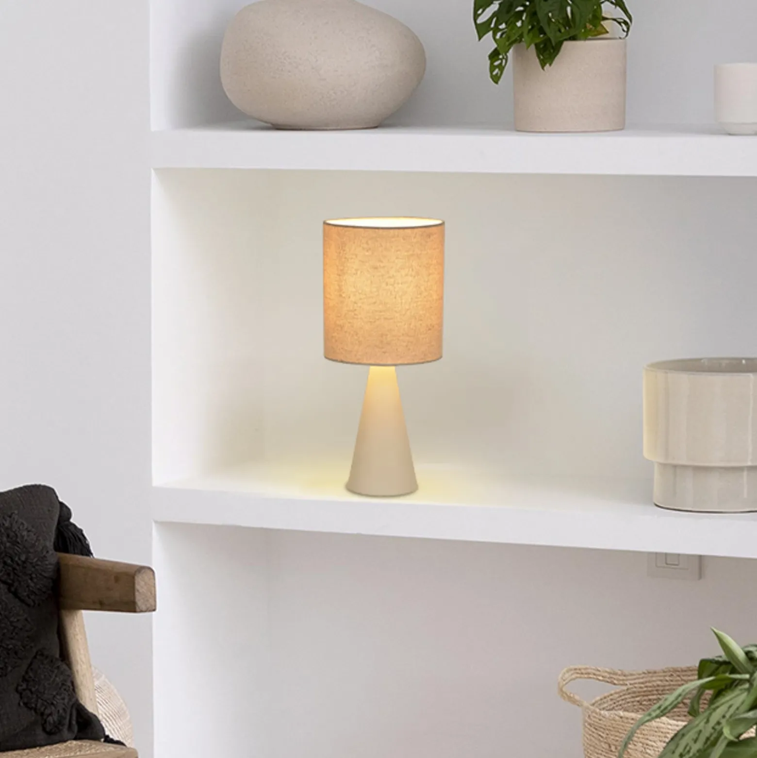 Tischlampe Sally, elfenbeinfarben/beige Höhe 33 cm Metall