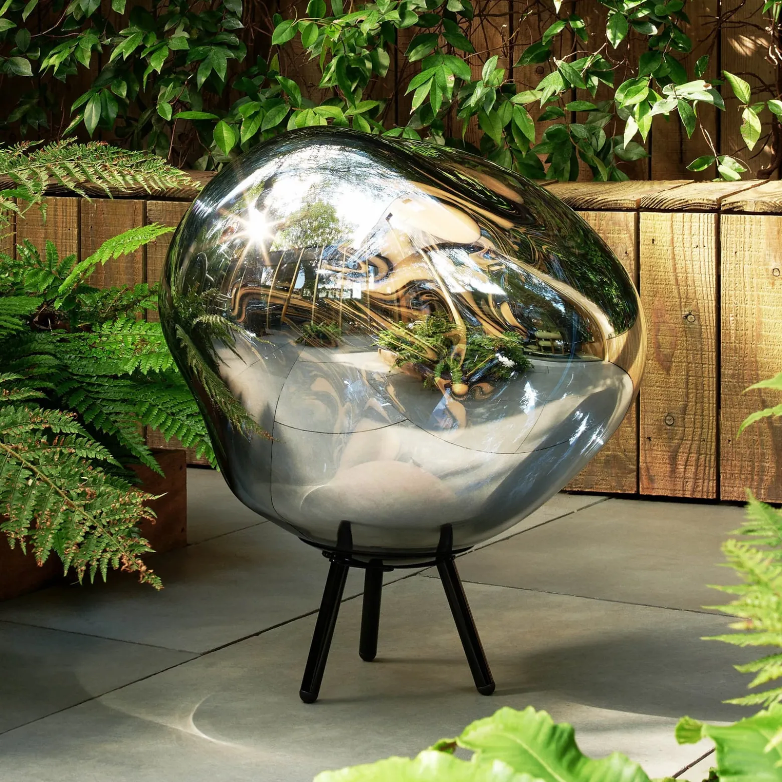 Tom Dixon LED-Akku-Terrassenlampe Melt large, silberfarben