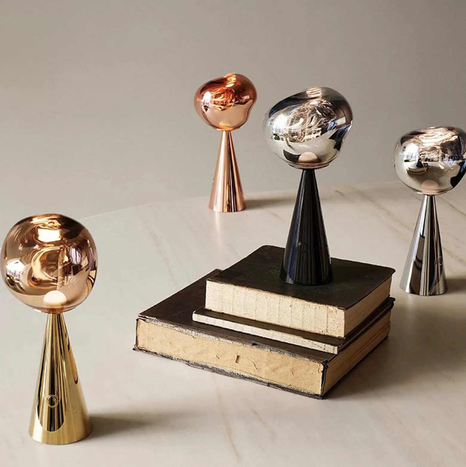Tom Dixon LED-Akku-Tischlampe Melt, kupferfarben, Höhe 29 cm