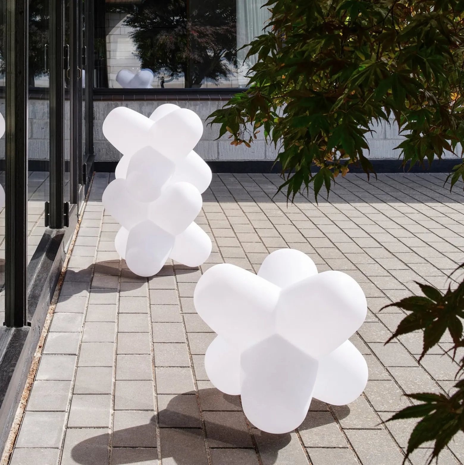 Tom Dixon LED-Akku-Tischleuchte JACK, weiß, 58 x 58 cm, IP65
