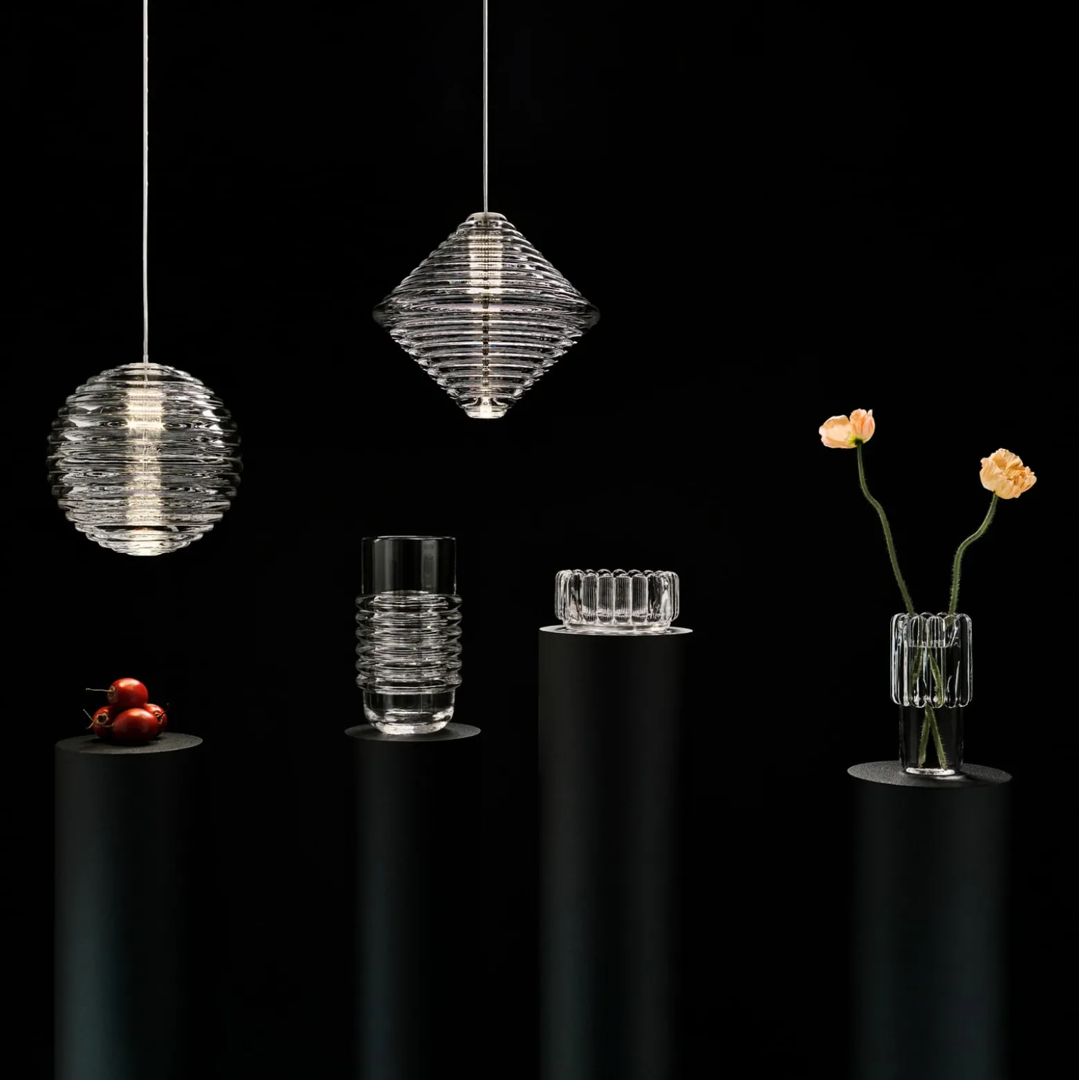 Tom Dixon LED-Hängelampe Press Sphere, klar Ø 30 cm 927 Glas