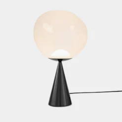 Tom Dixon LED-Tischlampe Melt Cone Fat, opal/schwarz, 47 cm