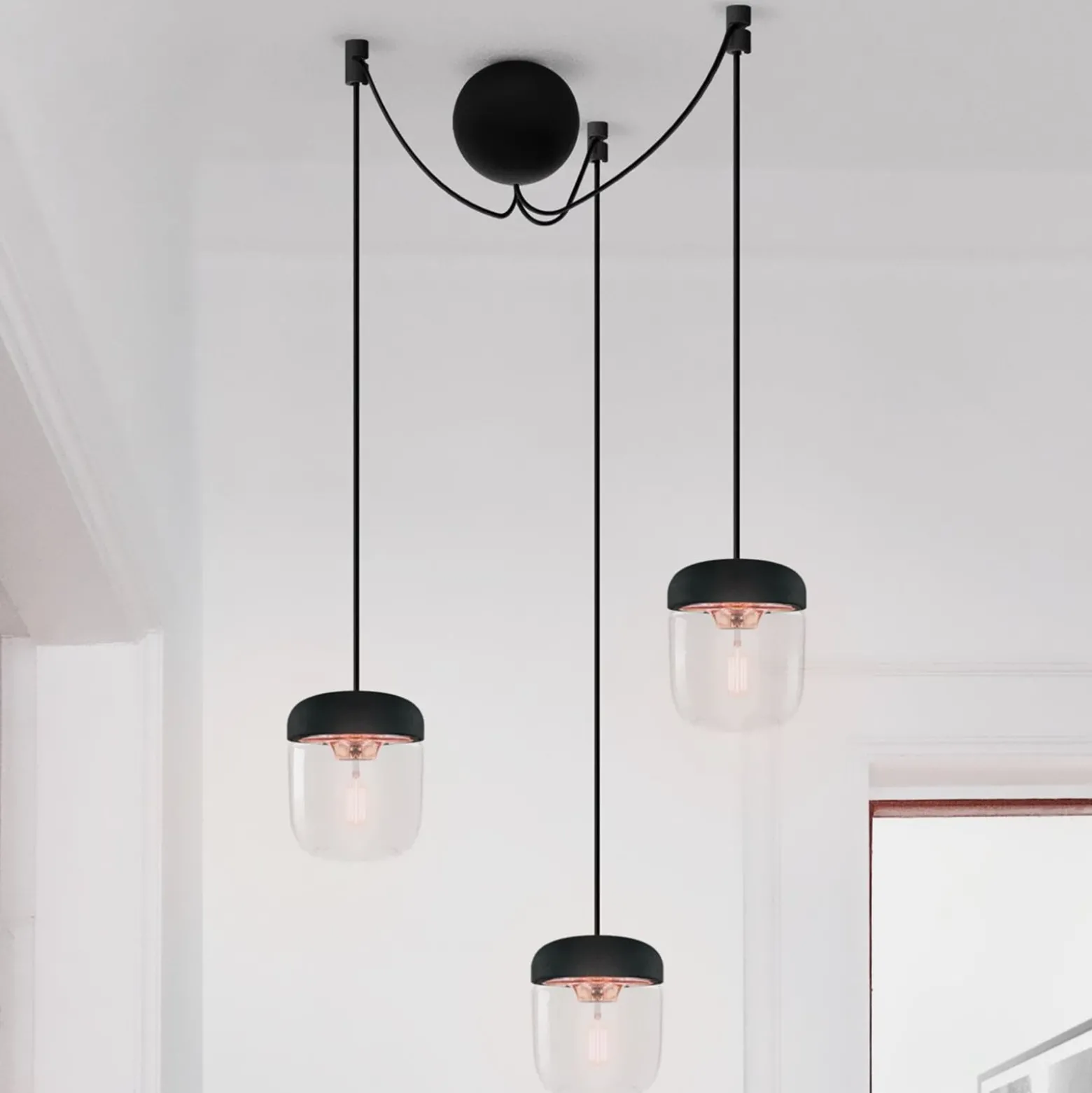 UMAGE Acorn Pendellampe 3-flg. schwarz/kupfer