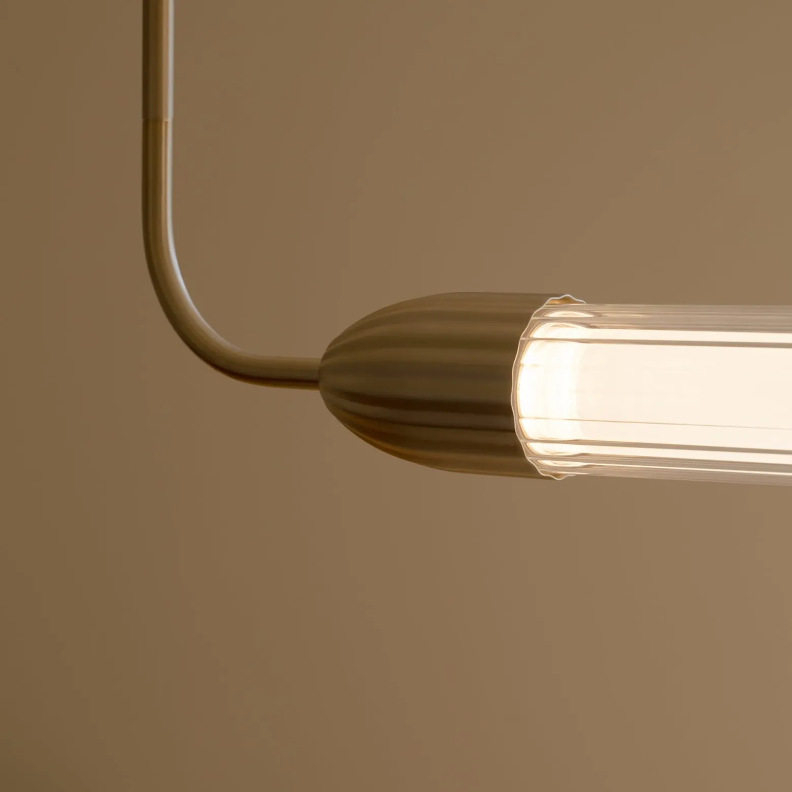 UMAGE Hängeleuchte LEMON SQUEEZE LINEAR, messing 138 cm GU10