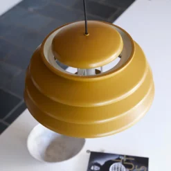 VERPAN Hive Pendellampe gelb