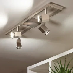 Vierflammiger LED-Deckenstrahler Zeraco