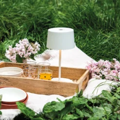 Zafferano Olivia mini Akku-Tischlampe weiß