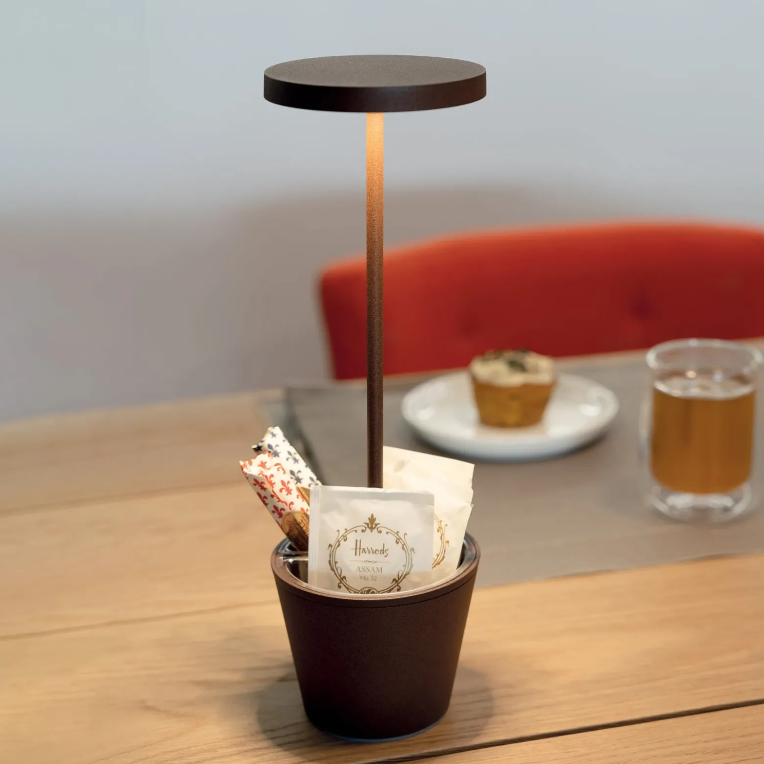 Zafferano Poldina Reverso Akku-Tischlampe corten